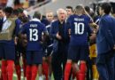Véran félicite les Bleus pour leur respect des distanciations face à la Suisse Véran félicite les Bleus pour leur respect des distanciations face à la Suisse